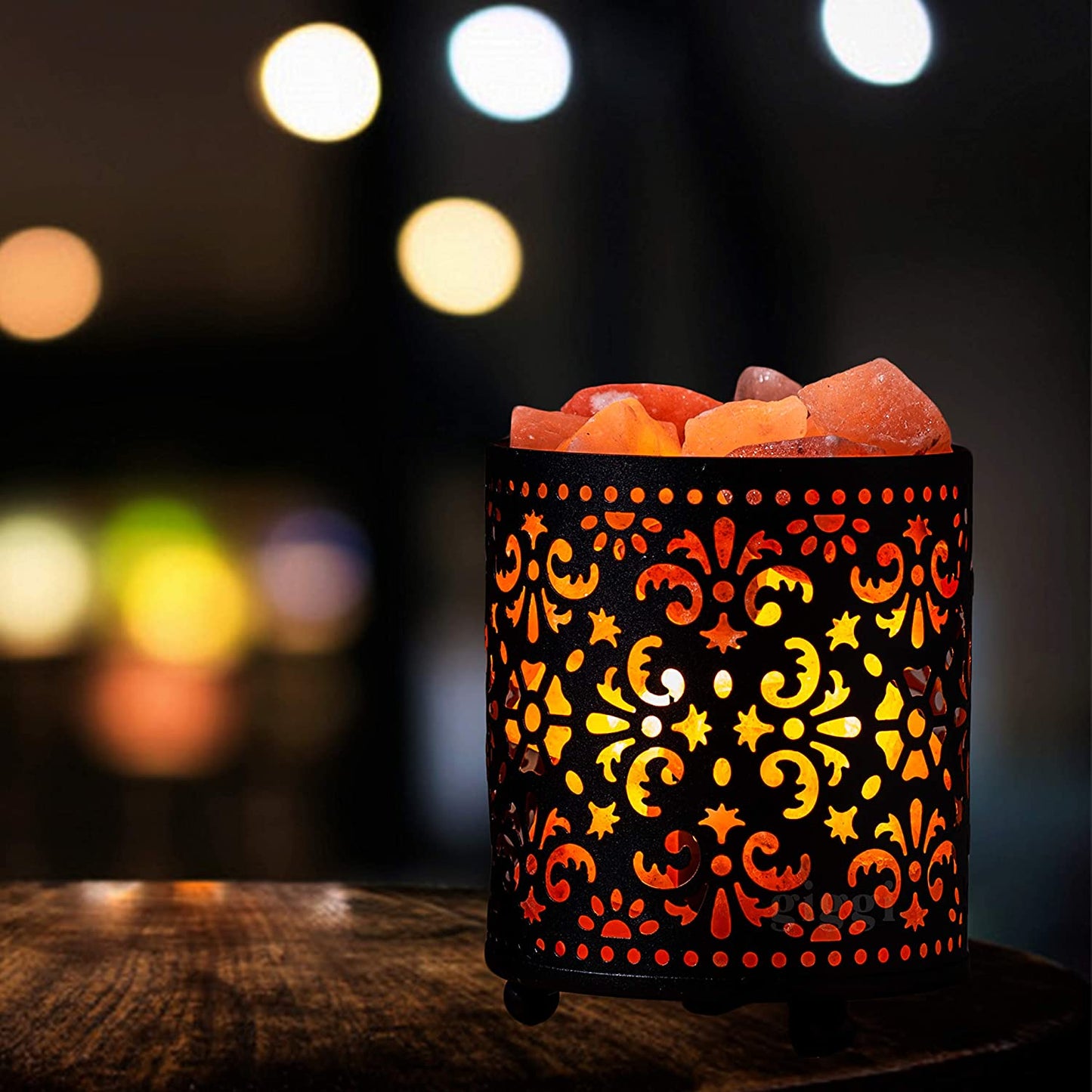 Giggi Floral Metal Salt Lamp